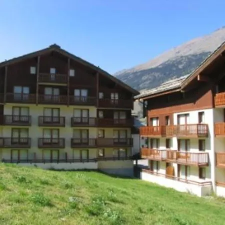 T2 Pour 4 Pers Avec Balcon, Piscine, Sauna A Val-cenis - Fr-1-508-265 Daire *